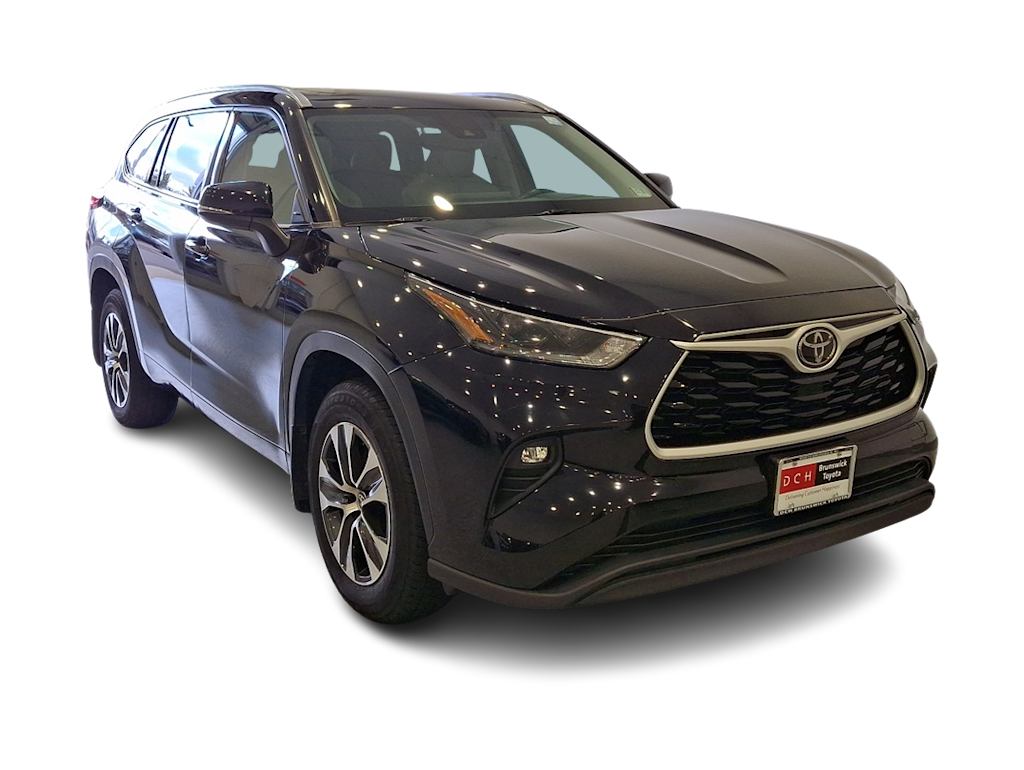 2021 Toyota Highlander XLE 14