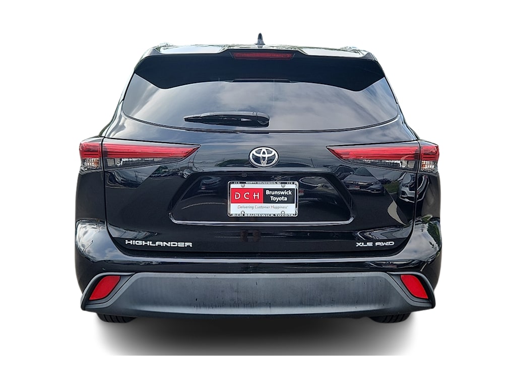 Thumbnail: 2021 Toyota Highlander - 5