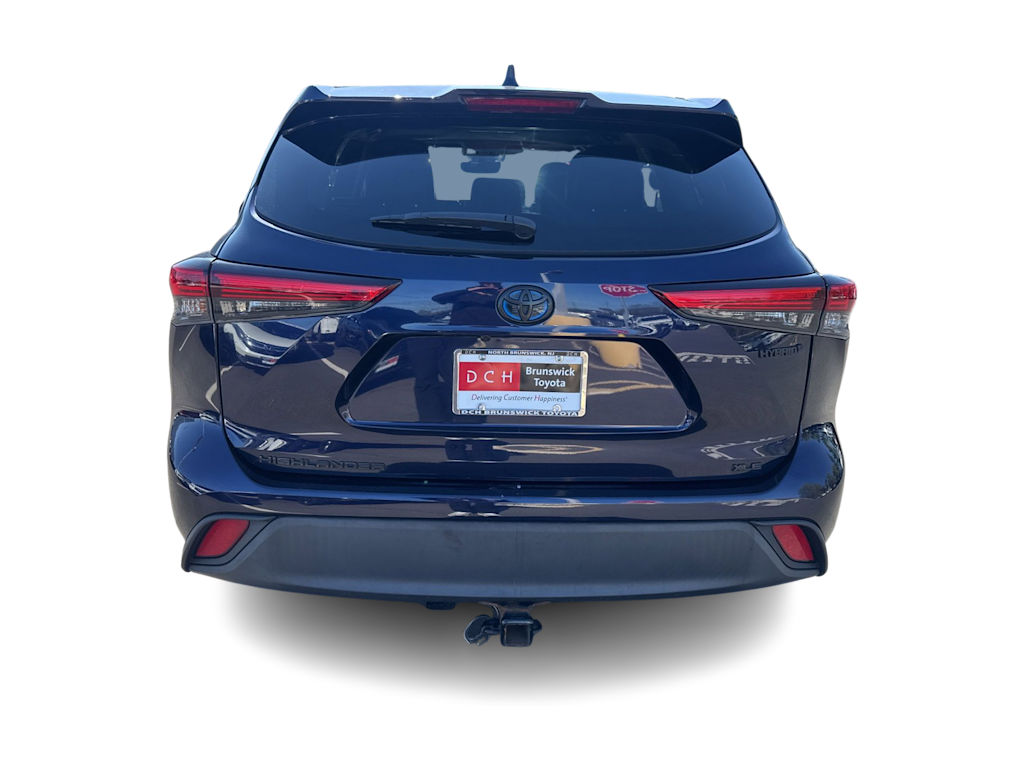 Thumbnail: 2021 Toyota Highlander - 4