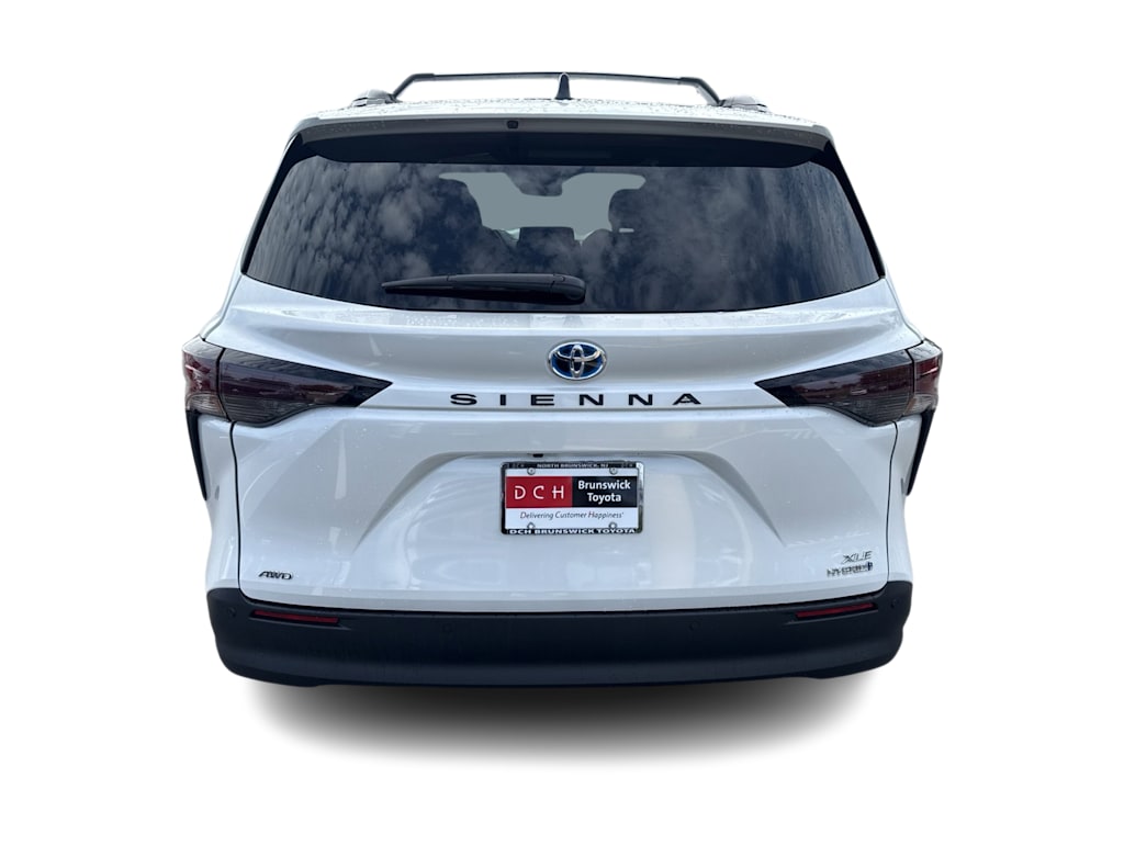 Thumbnail: 2024 Toyota Sienna - 4