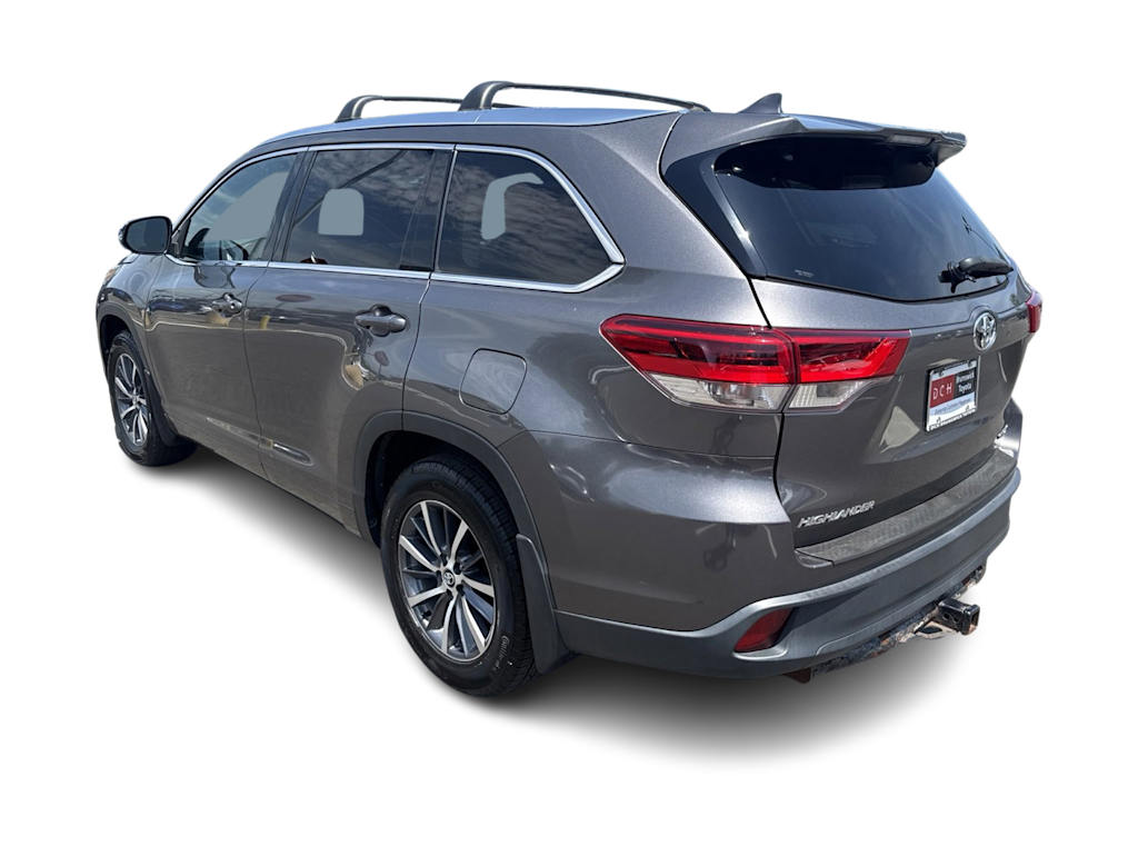 Thumbnail: 2017 Toyota Highlander - 3