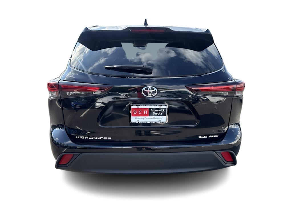 Thumbnail: 2024 Toyota Highlander - 4