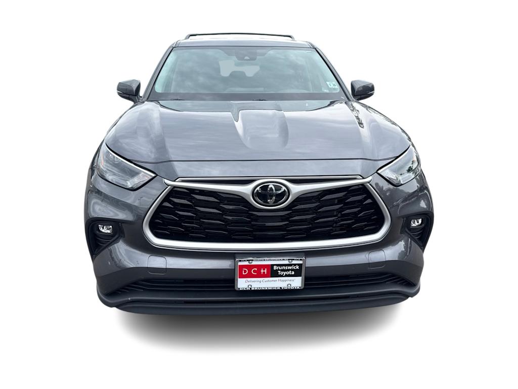 Thumbnail: 2023 Toyota Highlander - 5