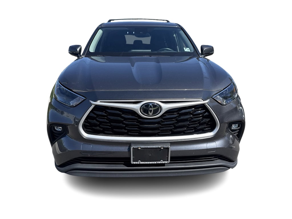 Thumbnail: 2023 Toyota Highlander - 5