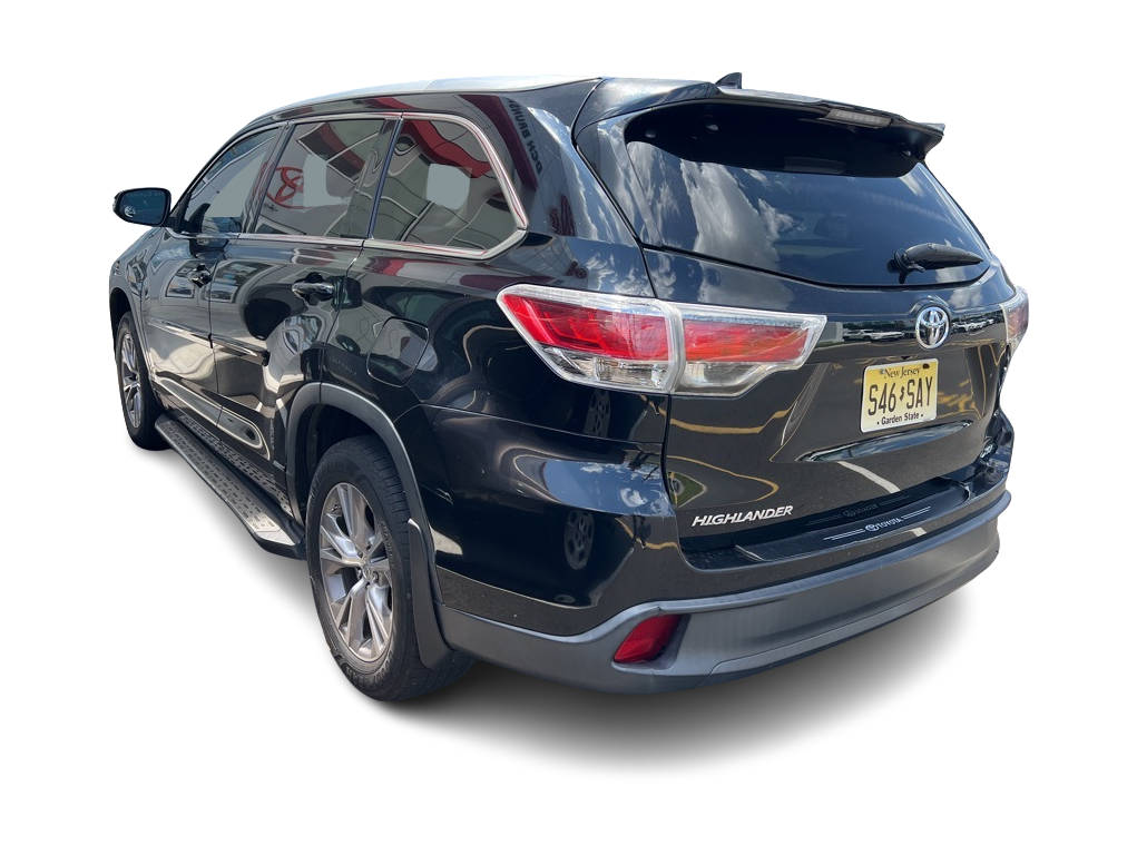 Thumbnail: 2014 Toyota Highlander - 3