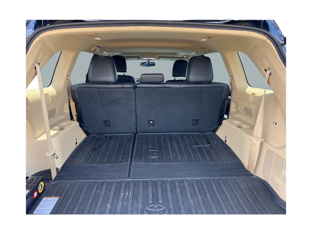 Thumbnail: 2014 Toyota Highlander - 8