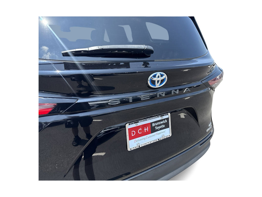 Thumbnail: 2021 Toyota Sienna - 19