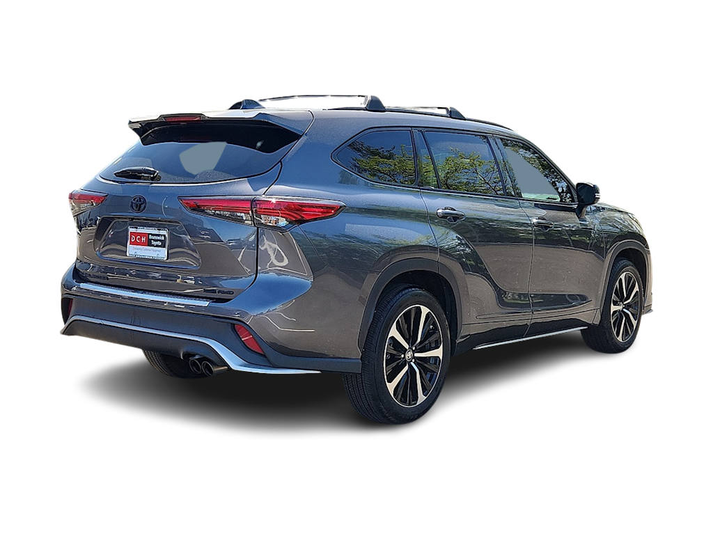 2022 Toyota Highlander XSE 18