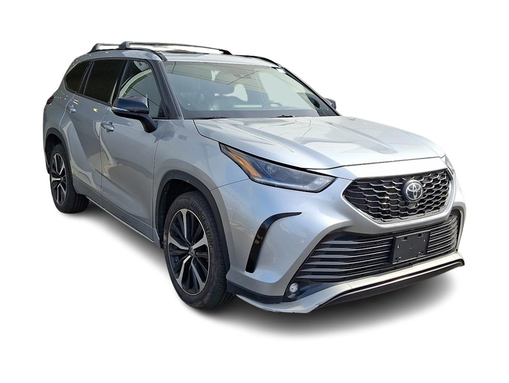 2022 Toyota Highlander XSE 11