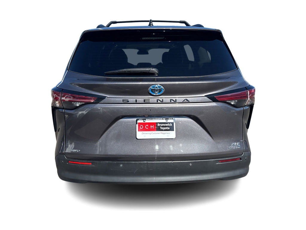 Thumbnail: 2021 Toyota Sienna - 4