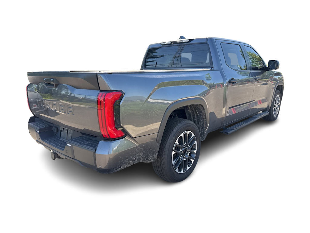 Thumbnail: 2024 Toyota Tundra - 18