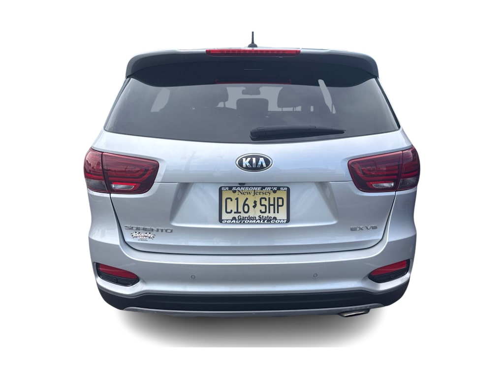 Thumbnail: 2020 Kia Sorento - 4