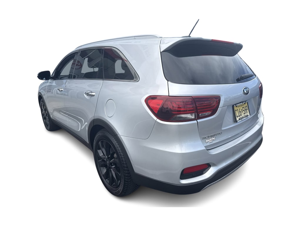 Thumbnail: 2020 Kia Sorento - 3