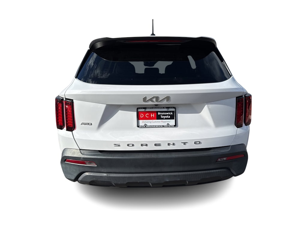 Thumbnail: 2022 Kia Sorento - 4