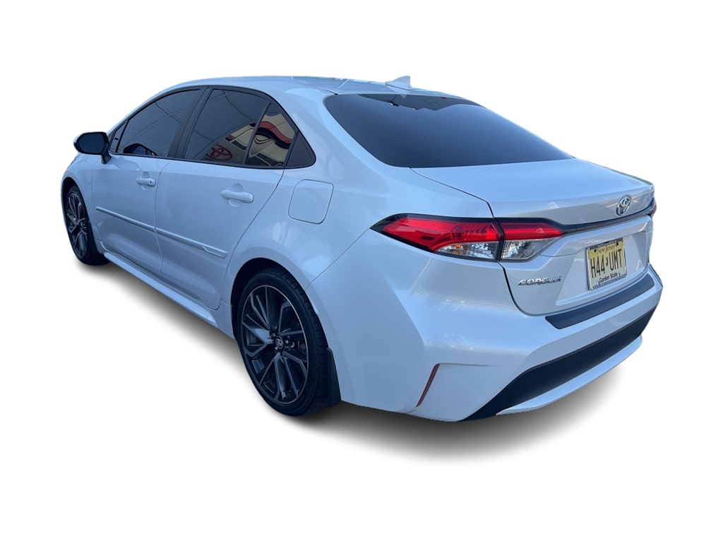 Thumbnail: 2022 Toyota Corolla - 3