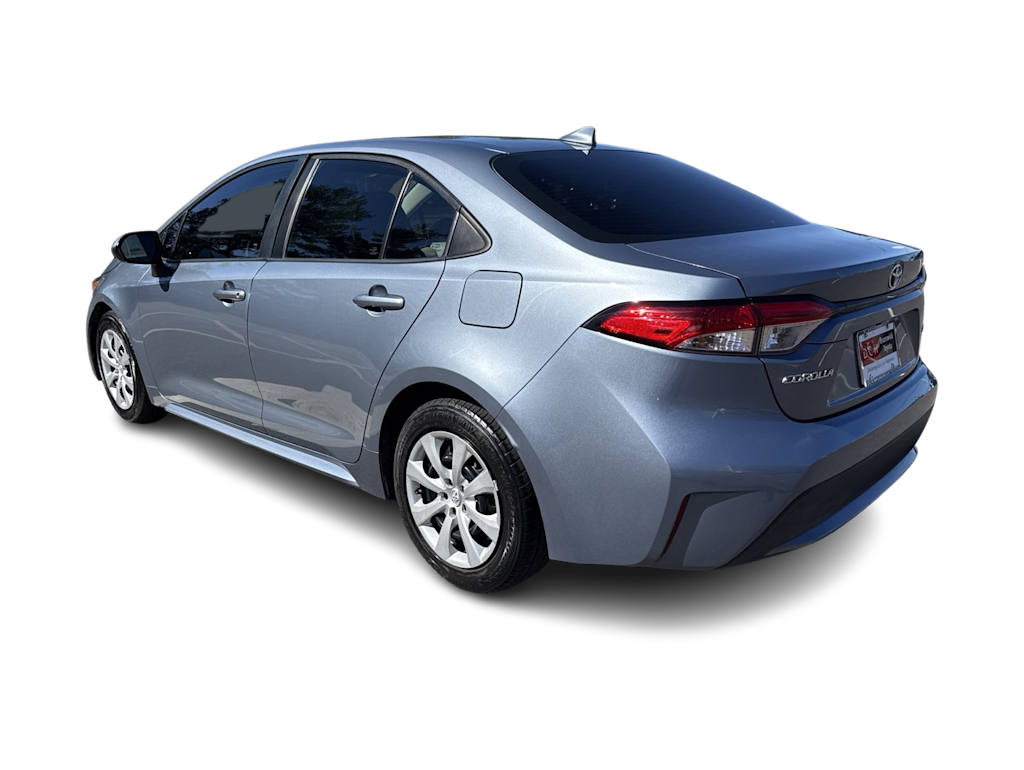 Thumbnail: 2022 Toyota Corolla - 3