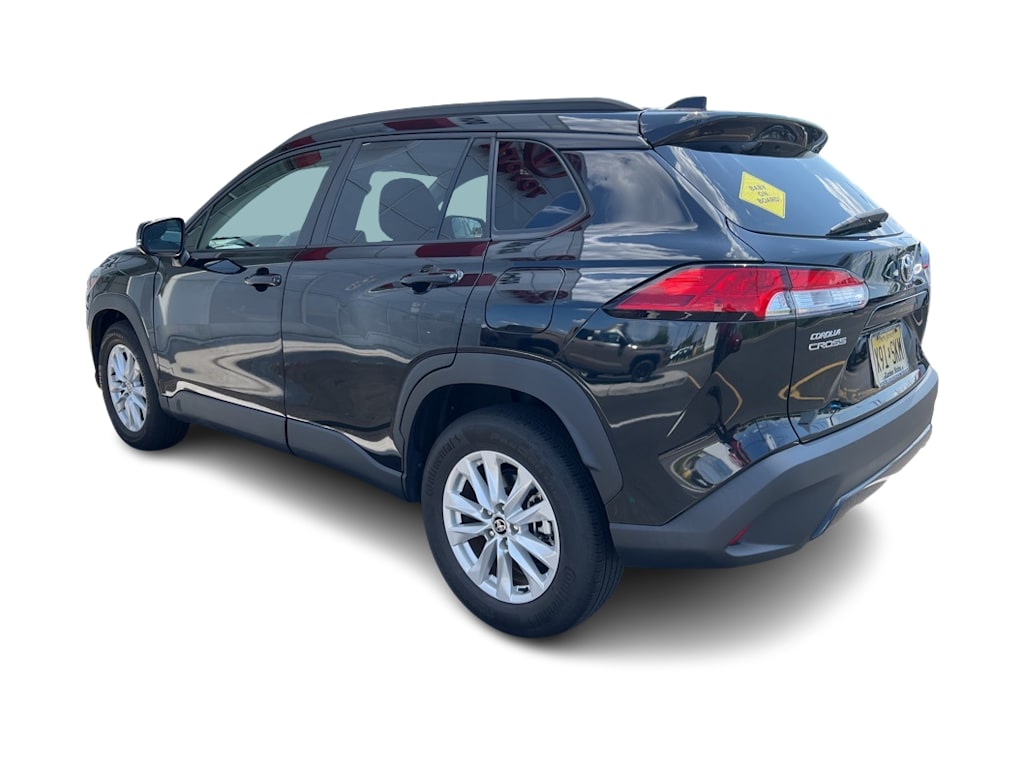 Thumbnail: 2023 Toyota Corolla Cross - 3