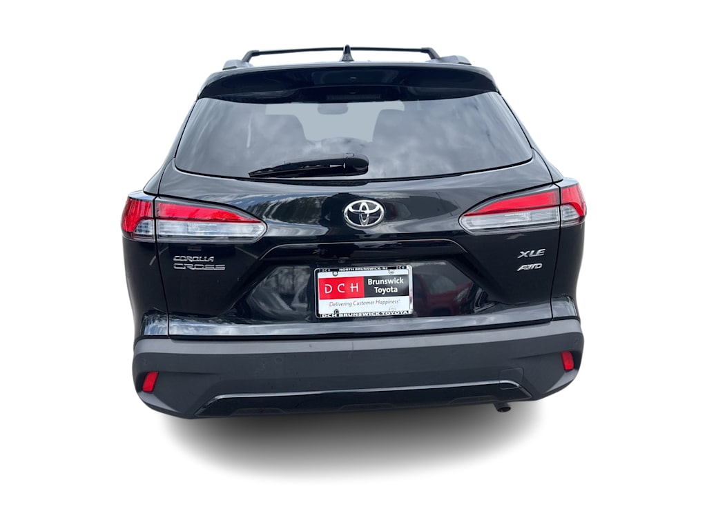 Thumbnail: 2023 Toyota Corolla Cross - 4