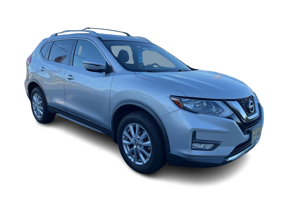Thumbnail: 2017 Nissan Rogue - 11