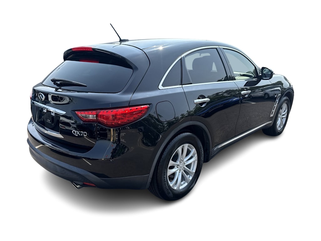 Thumbnail: 2017 INFINITI QX70 - 18