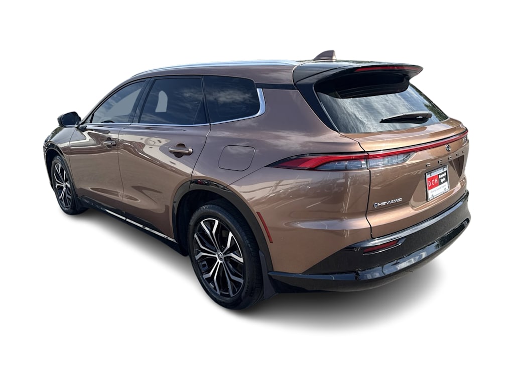 Thumbnail: 2025 Toyota Crown Signia - 3