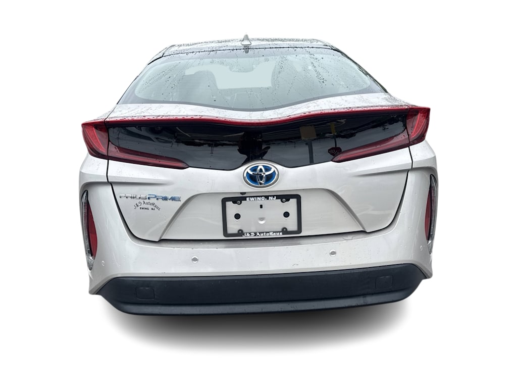 Thumbnail: 2017 Toyota Prius Prime - 4