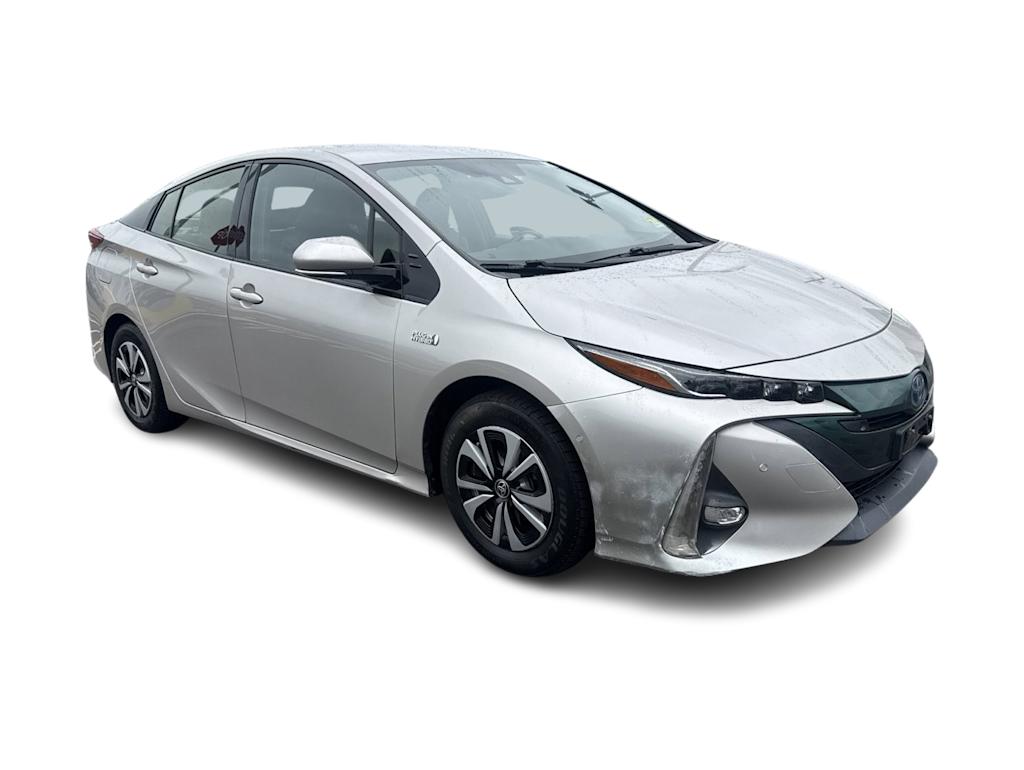 Thumbnail: 2017 Toyota Prius Prime - 14