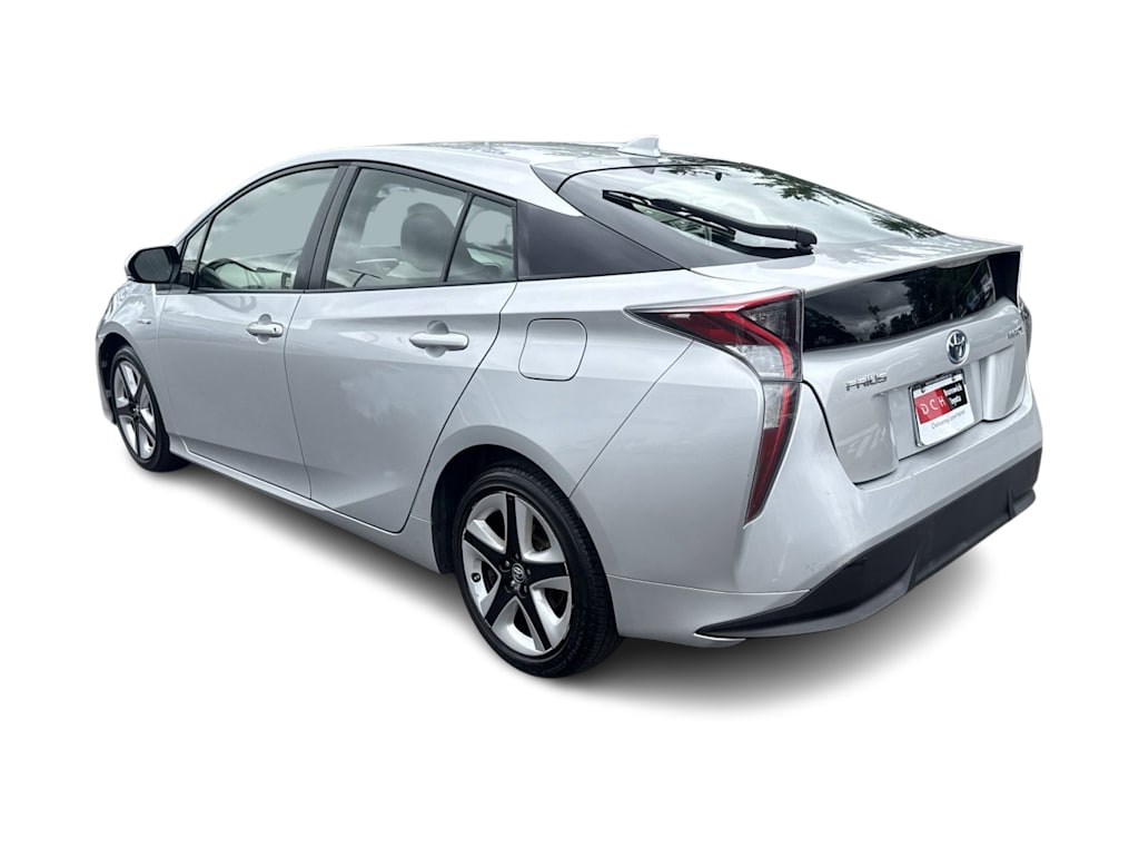 Thumbnail: 2016 Toyota Prius - 3