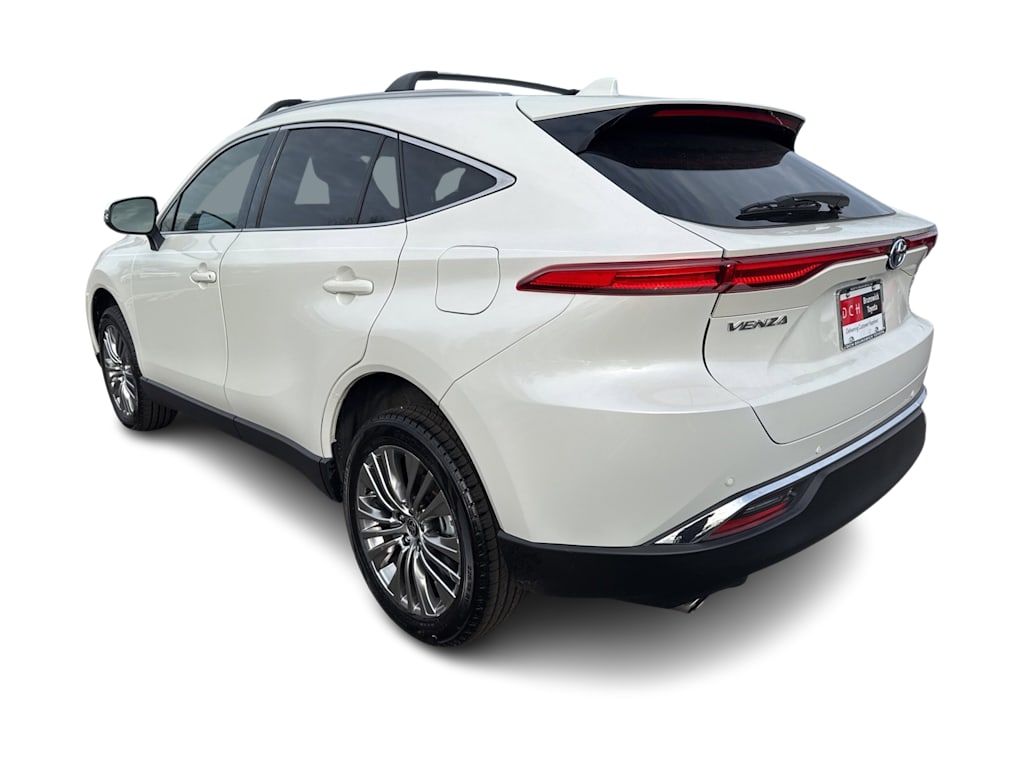 Thumbnail: 2022 Toyota Venza - 3