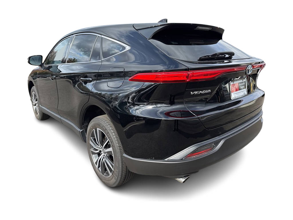 Thumbnail: 2023 Toyota Venza - 3