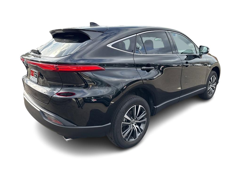 Thumbnail: 2023 Toyota Venza - 18