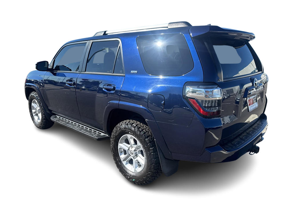 Thumbnail: 2021 Toyota 4Runner - 3