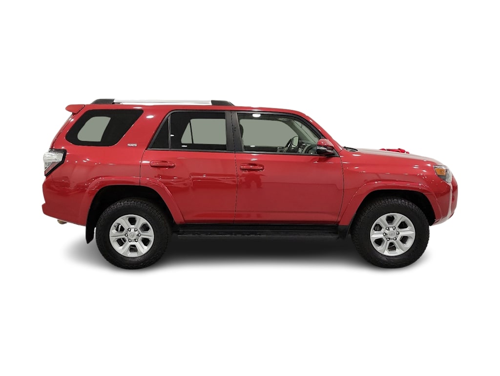 2021 Toyota 4Runner SR5 14