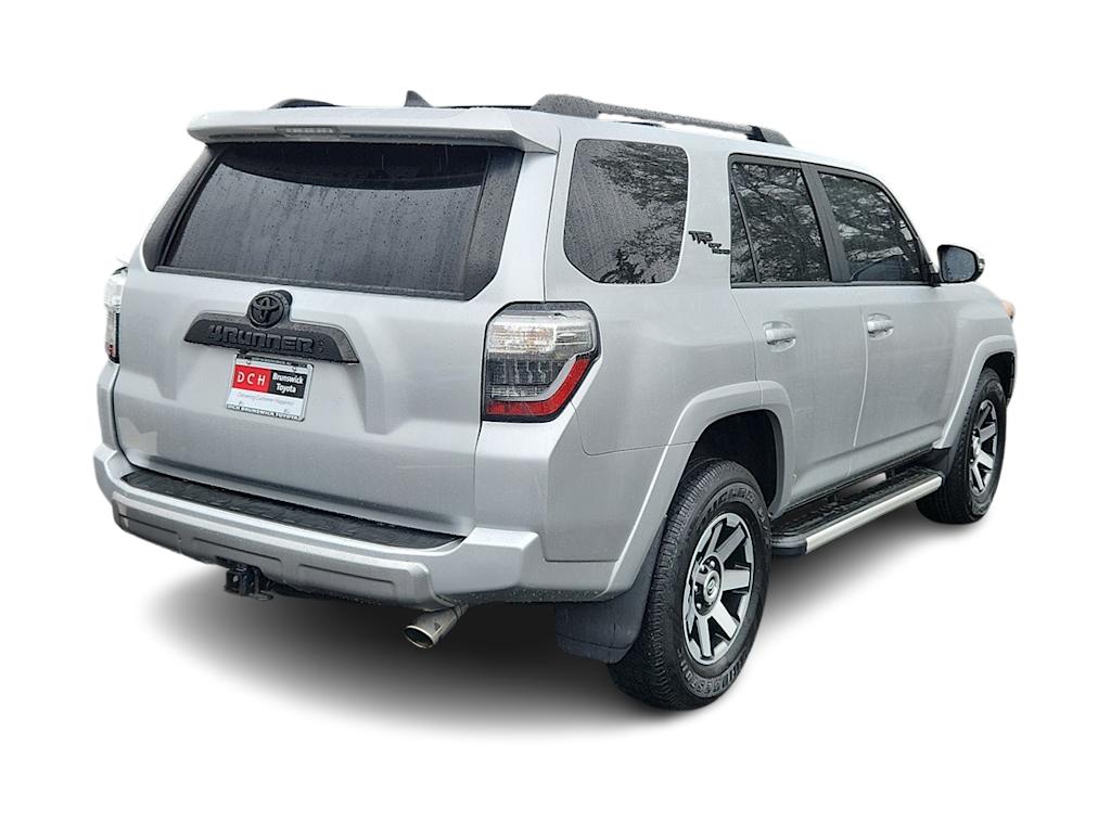 2022 Toyota 4Runner TRD Off Road 18
