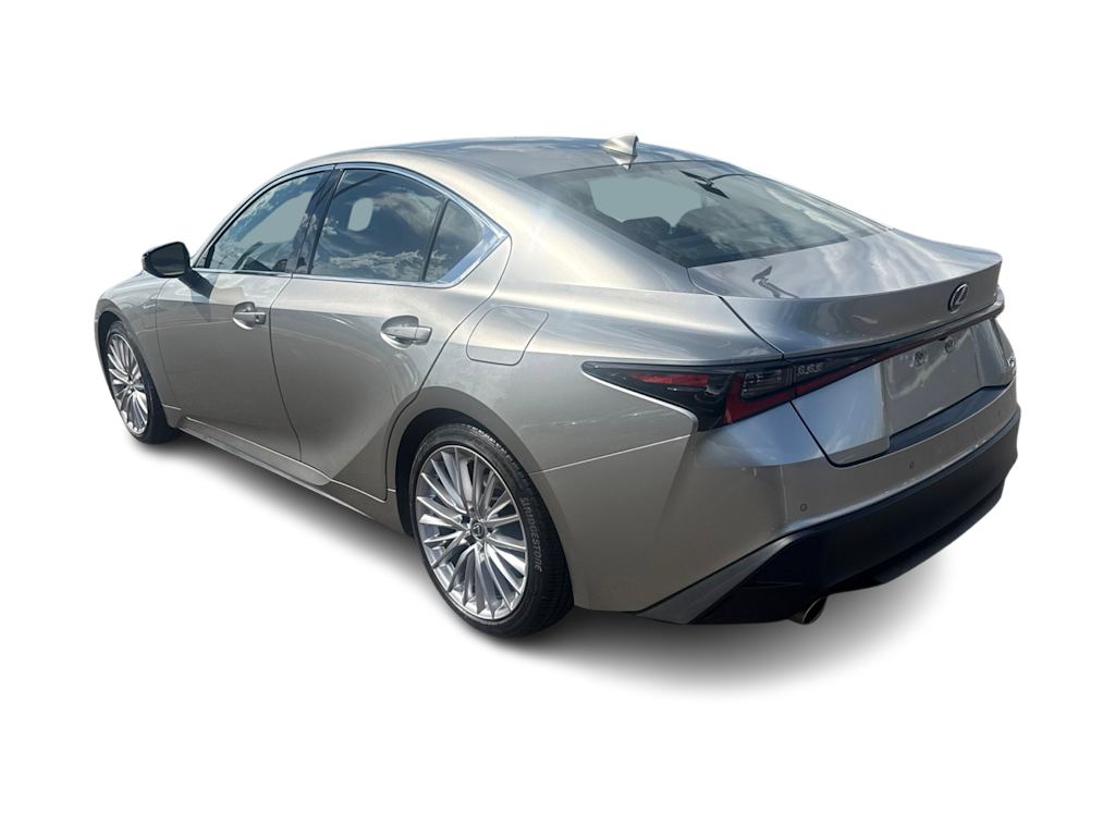Thumbnail: 2022 Lexus IS - 3