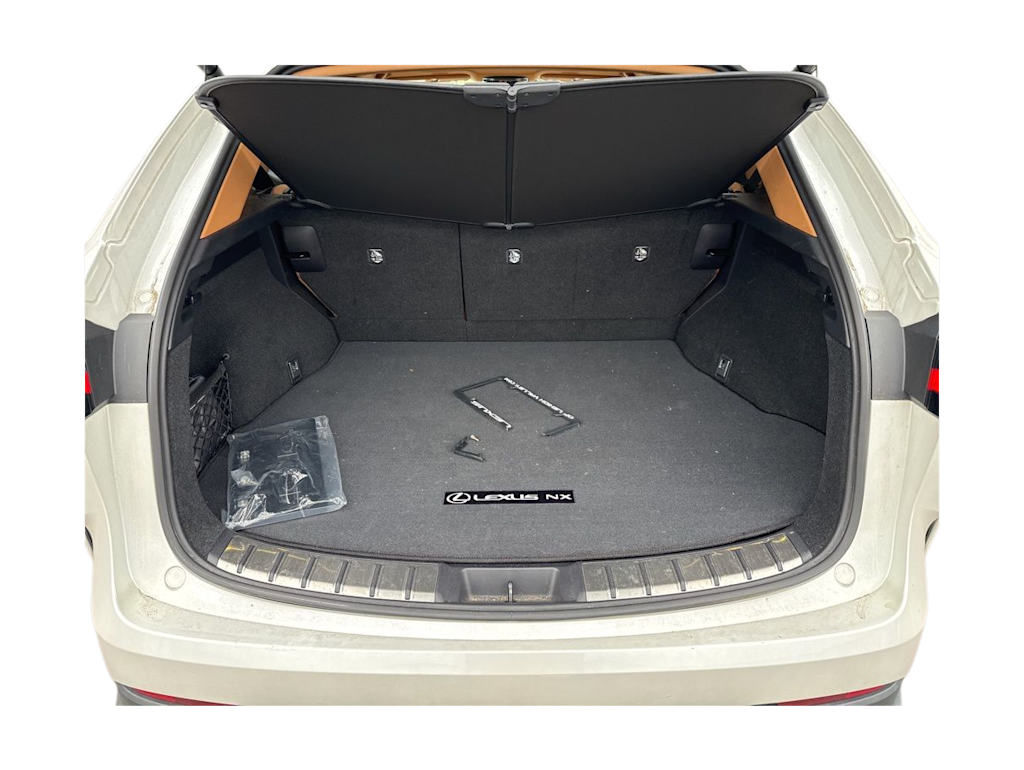 Thumbnail: 2024 Lexus ES - 16