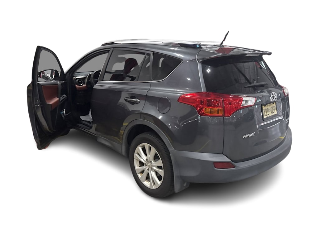 Thumbnail: 2015 Toyota RAV4 - 2
