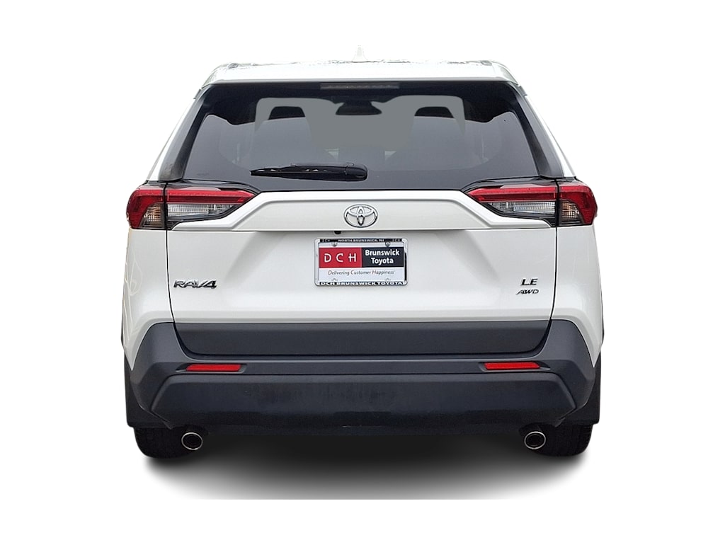 2022 Toyota RAV4 LE 5