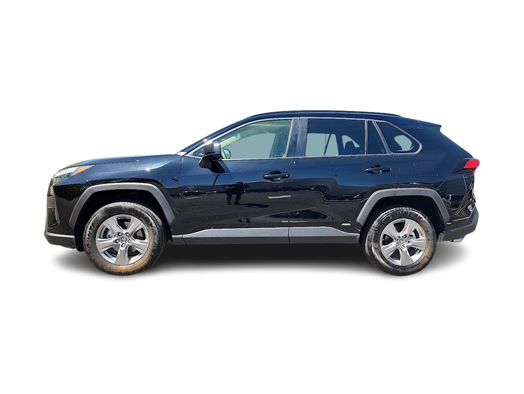 2023 Toyota RAV4 LE 3