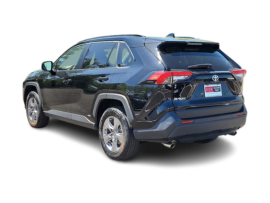 2023 Toyota RAV4 LE 4