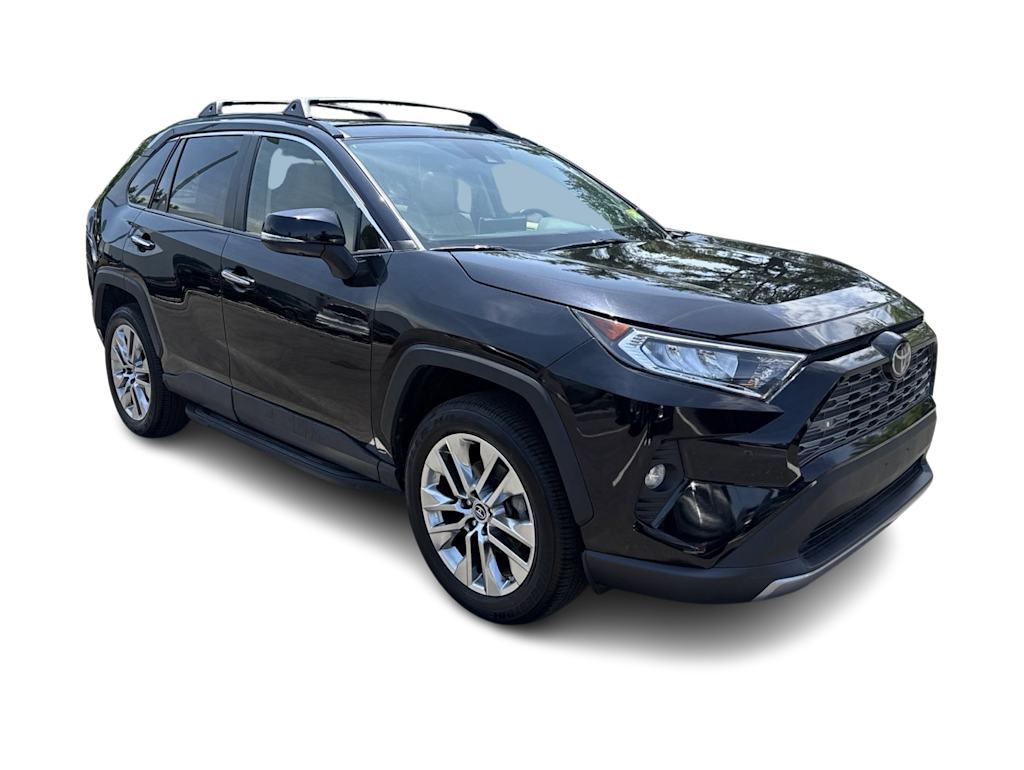 Thumbnail: 2019 Toyota RAV4 - 17