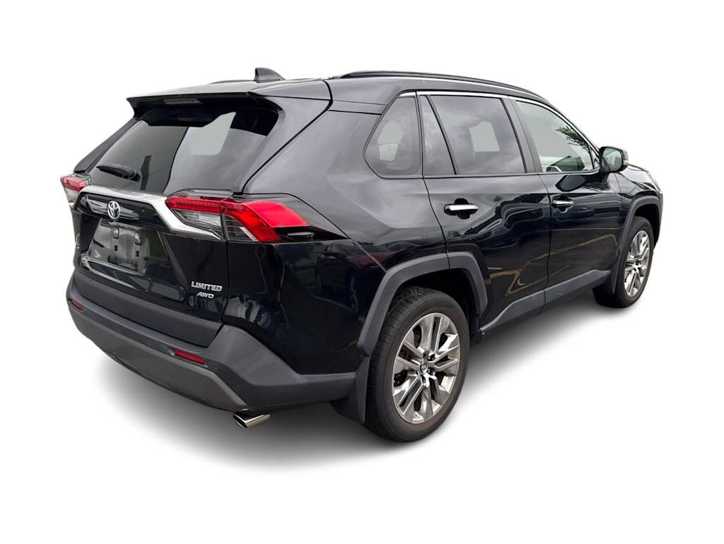 Thumbnail: 2019 Toyota RAV4 - 19
