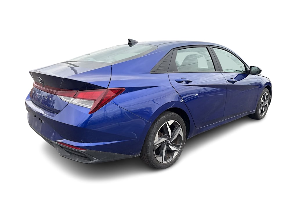 Thumbnail: 2023 Hyundai Elantra - 17