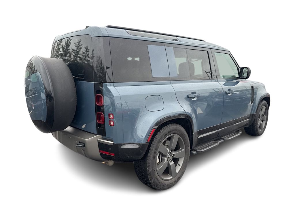 Thumbnail: 2025 Land Rover Defender - 21