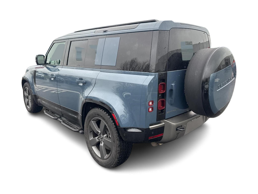 Thumbnail: 2025 Land Rover Defender - 24