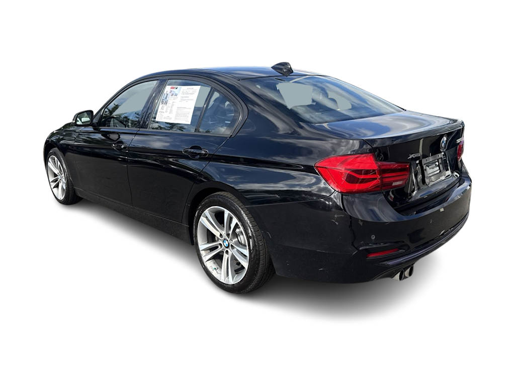Thumbnail: 2016 BMW 3 Series - 3