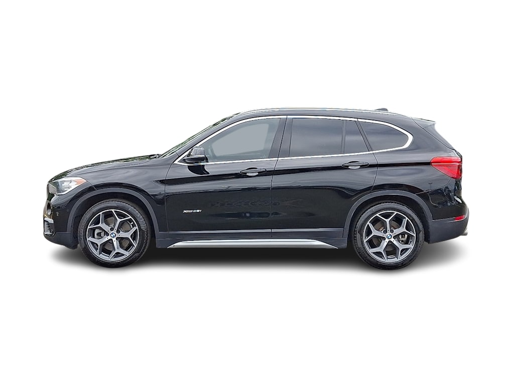 Thumbnail: 2016 BMW X1 - 3