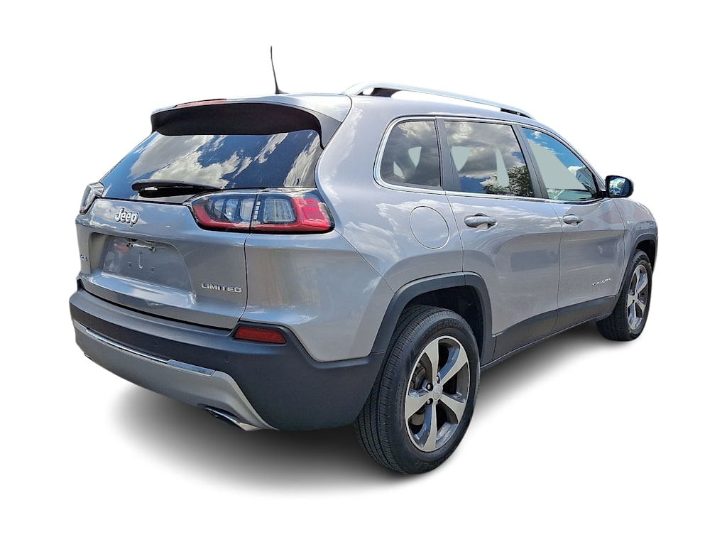 Thumbnail: 2020 Jeep Cherokee - 32