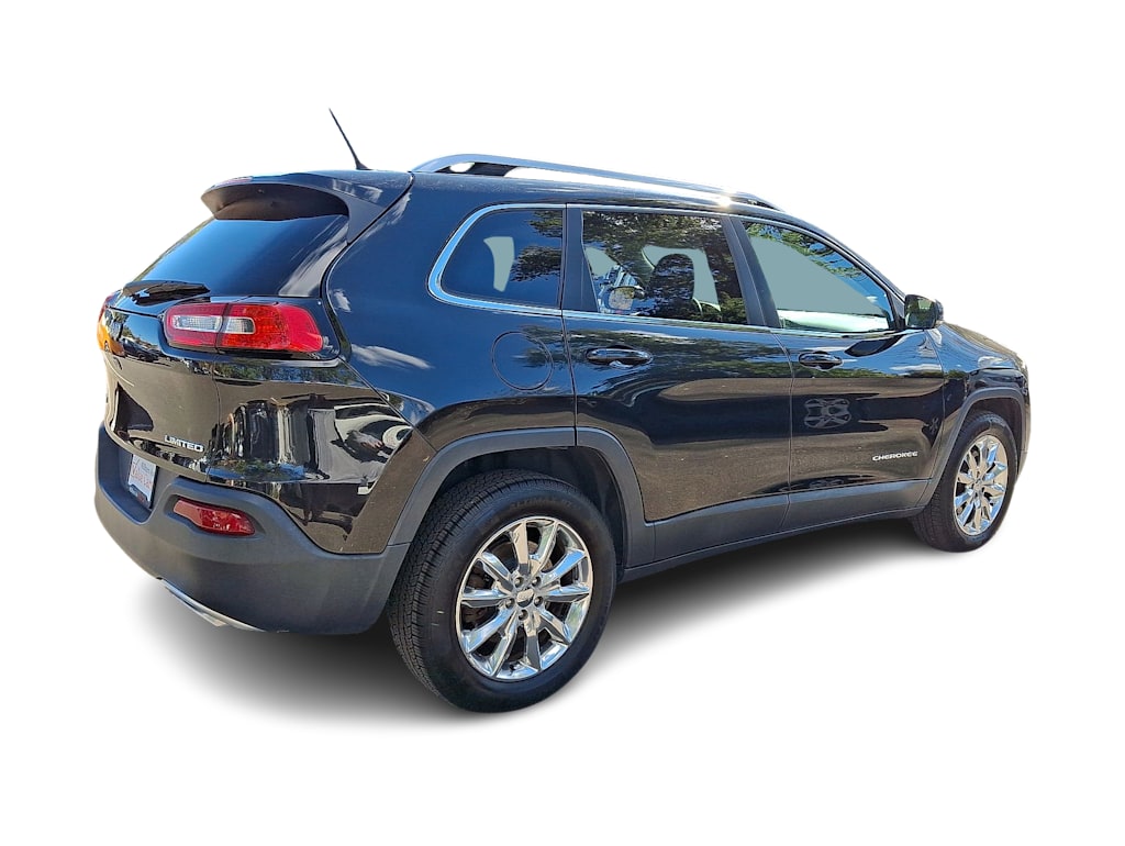 Thumbnail: 2015 Jeep Cherokee - 26