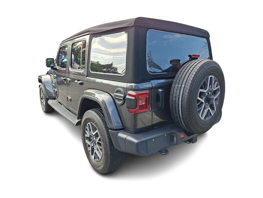 Thumbnail: 2024 Jeep Wrangler - 31